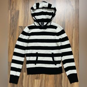 I.N.C women wool blend sweater